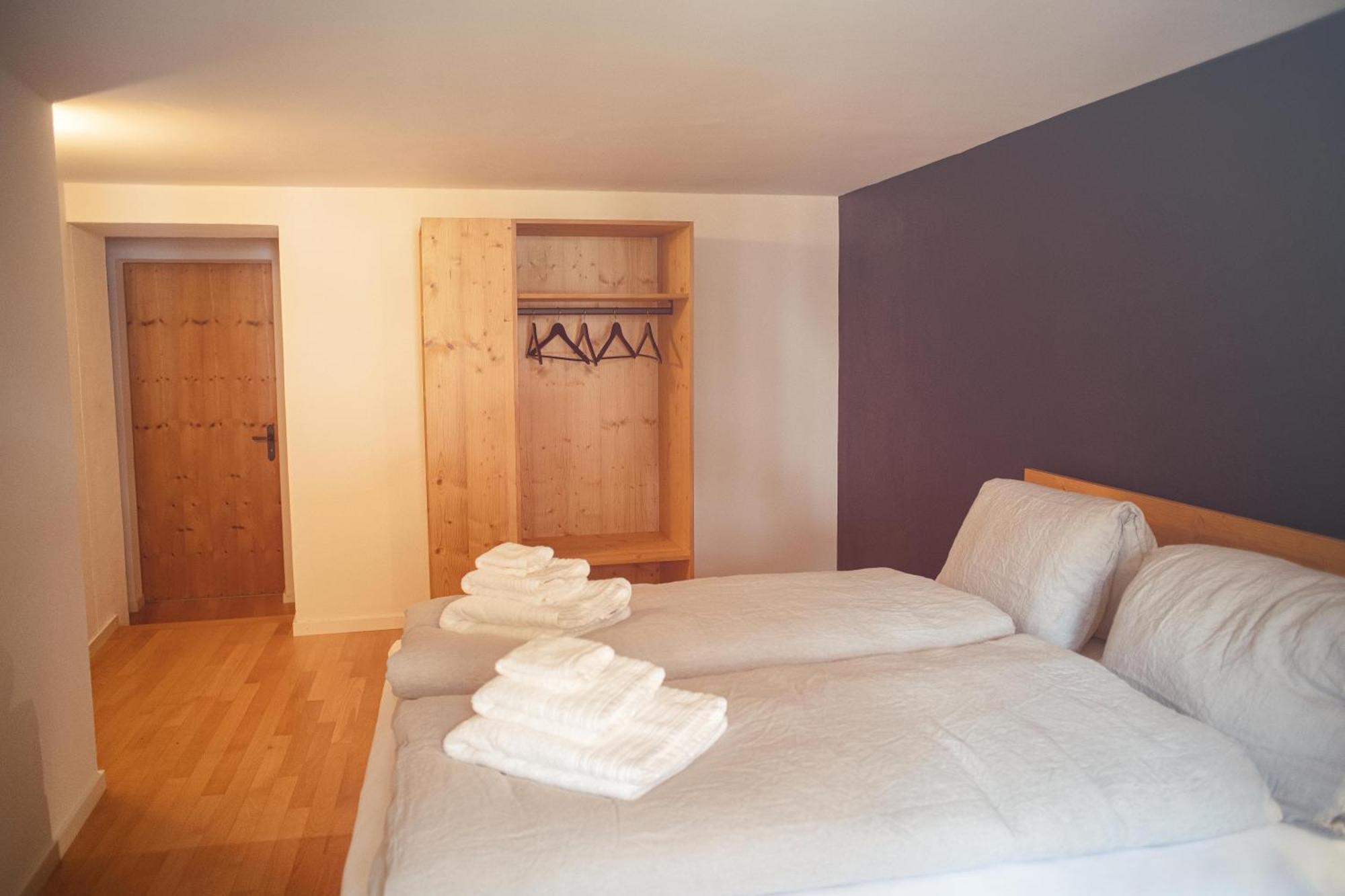Pensiunina - Pension - Зент Номер фото